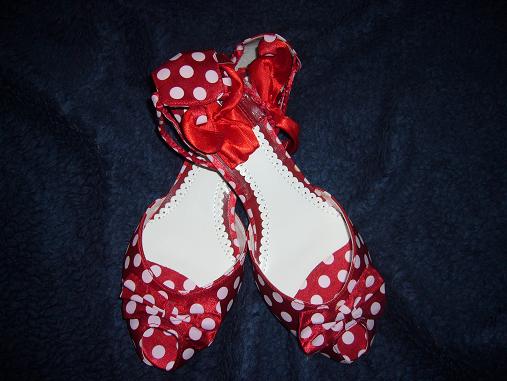 balerínky s otevřenou špičkou a mašličkou okolo kotníku - 38 - červená